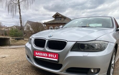 BMW 3 серия, 2011 год, 1 350 000 рублей, 10 фотография