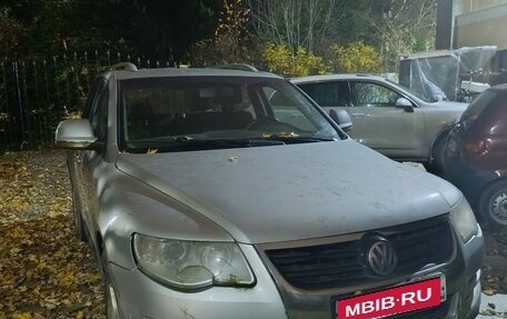 Volkswagen Touareg III, 2009 год, 700 000 рублей, 1 фотография