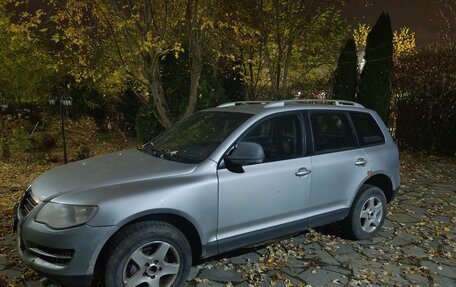 Volkswagen Touareg III, 2009 год, 700 000 рублей, 2 фотография
