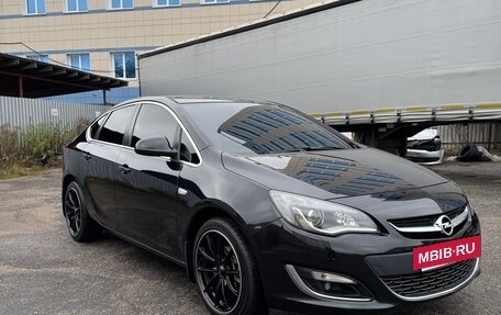 Opel Astra J, 2014 год, 1 100 000 рублей, 9 фотография