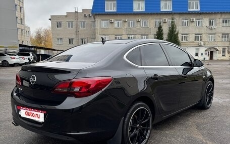 Opel Astra J, 2014 год, 1 100 000 рублей, 7 фотография