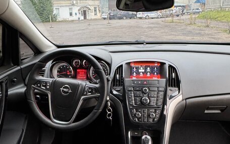 Opel Astra J, 2014 год, 1 100 000 рублей, 20 фотография