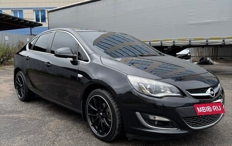 Opel Astra J, 2014 год, 1 100 000 рублей, 19 фотография