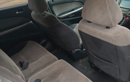 Honda Stream I рестайлинг, 2000 год, 400 000 рублей, 12 фотография