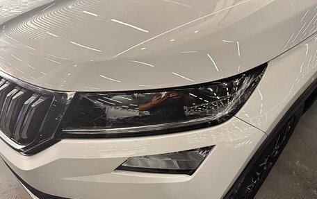 Skoda Kodiaq I, 2021 год, 2 300 000 рублей, 8 фотография