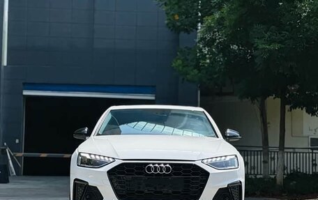 Audi A4, 2022 год, 2 300 000 рублей, 3 фотография