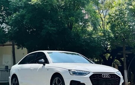 Audi A4, 2022 год, 2 300 000 рублей, 2 фотография