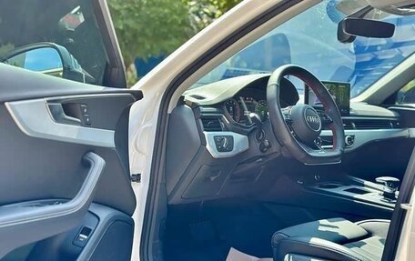 Audi A4, 2022 год, 2 300 000 рублей, 8 фотография