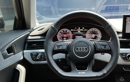 Audi A4, 2022 год, 2 300 000 рублей, 14 фотография