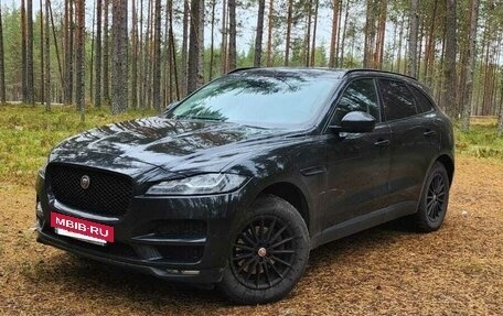 Jaguar F-Pace, 2016 год, 2 400 000 рублей, 5 фотография