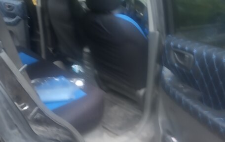 Hyundai Santa Fe III рестайлинг, 2001 год, 150 000 рублей, 12 фотография