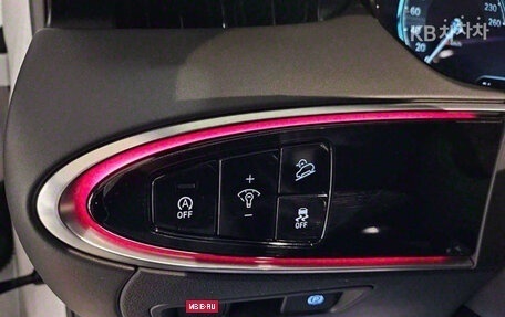 Genesis GV70, 2021 год, 3 700 000 рублей, 15 фотография