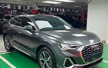 Audi Q3, 2021 год, 3 100 000 рублей, 2 фотография