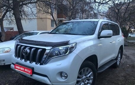 Toyota Land Cruiser Prado 150 рестайлинг 2, 2016 год, 4 820 000 рублей, 1 фотография