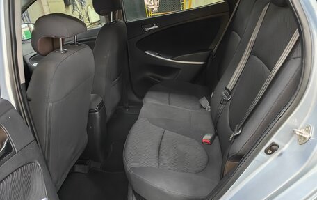 Hyundai Solaris II рестайлинг, 2013 год, 650 000 рублей, 1 фотография