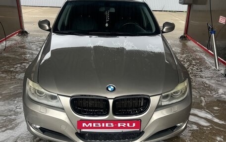 BMW 3 серия, 2010 год, 1 100 000 рублей, 2 фотография