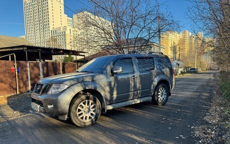 Nissan Pathfinder, 2013 год, 1 750 000 рублей, 2 фотография