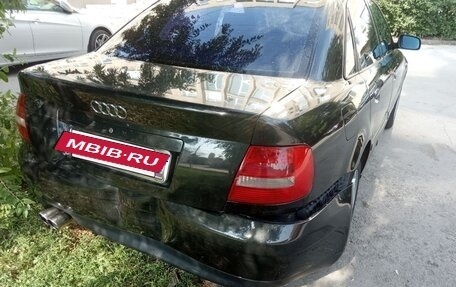 Audi A4, 1999 год, 340 000 рублей, 2 фотография