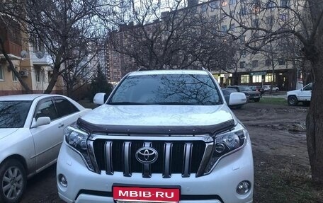 Toyota Land Cruiser Prado 150 рестайлинг 2, 2016 год, 4 820 000 рублей, 2 фотография