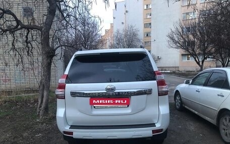 Toyota Land Cruiser Prado 150 рестайлинг 2, 2016 год, 4 820 000 рублей, 6 фотография