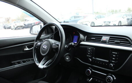 KIA Rio IV, 2018 год, 1 320 000 рублей, 16 фотография