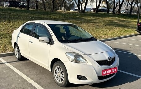 Toyota Belta, 2011 год, 650 000 рублей, 26 фотография