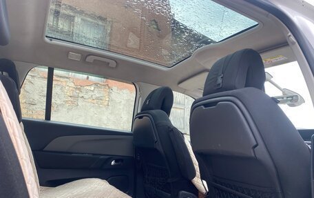 Citroen C4 Picasso II рестайлинг, 2017 год, 990 000 рублей, 8 фотография