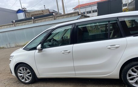 Citroen C4 Picasso II рестайлинг, 2017 год, 990 000 рублей, 16 фотография