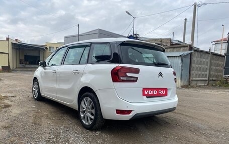Citroen C4 Picasso II рестайлинг, 2017 год, 990 000 рублей, 15 фотография
