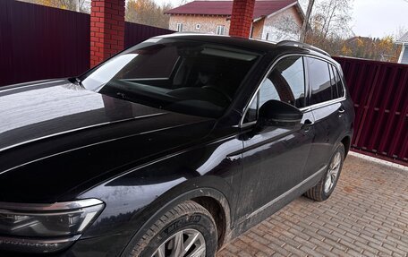 Volkswagen Tiguan II, 2018 год, 2 205 000 рублей, 4 фотография