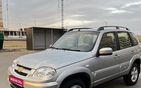 Chevrolet Niva I рестайлинг, 2014 год, 770 000 рублей, 1 фотография
