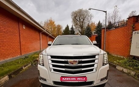 Cadillac Escalade IV, 2018 год, 5 750 000 рублей, 3 фотография