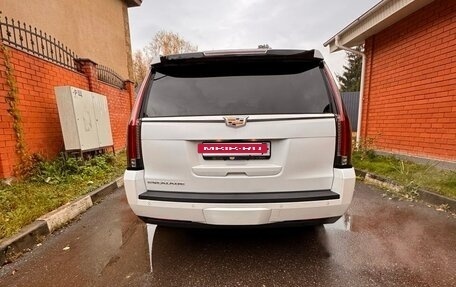 Cadillac Escalade IV, 2018 год, 5 750 000 рублей, 4 фотография