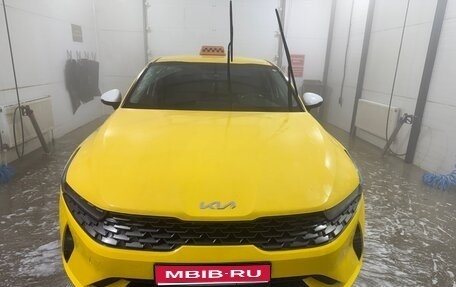 KIA K5, 2021 год, 1 750 000 рублей, 1 фотография