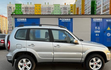 Chevrolet Niva I рестайлинг, 2014 год, 770 000 рублей, 2 фотография