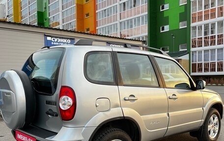 Chevrolet Niva I рестайлинг, 2014 год, 770 000 рублей, 4 фотография