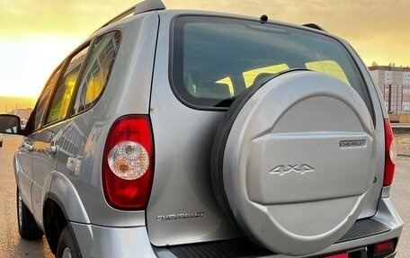 Chevrolet Niva I рестайлинг, 2014 год, 770 000 рублей, 5 фотография