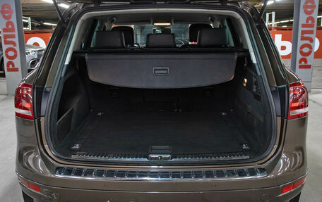 Volkswagen Touareg III, 2013 год, 1 798 000 рублей, 10 фотография