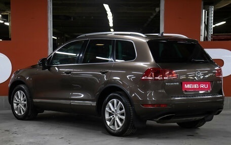 Volkswagen Touareg III, 2013 год, 1 798 000 рублей, 7 фотография