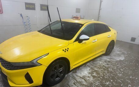 KIA K5, 2021 год, 1 750 000 рублей, 2 фотография