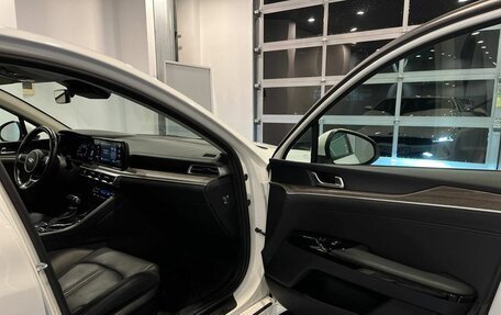 KIA K5, 2021 год, 2 440 000 рублей, 26 фотография