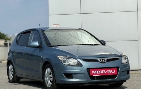 Hyundai i30 I, 2010 год, 549 999 рублей, 14 фотография