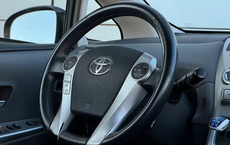 Toyota Prius v (+) I (ZVW40/41) рестайлинг, 2013 год, 1 299 999 рублей, 6 фотография