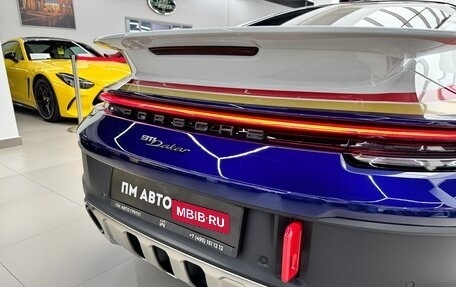 Porsche 911, 2024 год, 49 000 000 рублей, 16 фотография