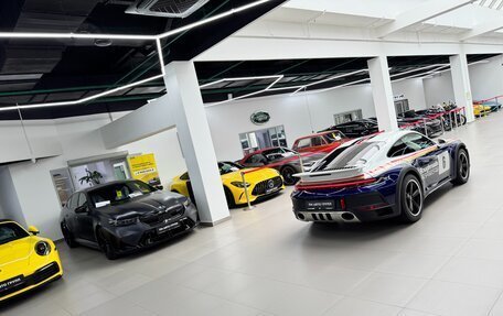 Porsche 911, 2024 год, 49 000 000 рублей, 35 фотография