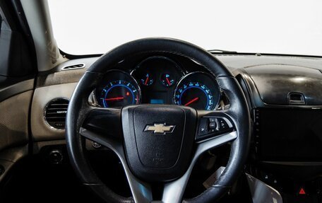 Chevrolet Cruze II, 2013 год, 700 000 рублей, 13 фотография