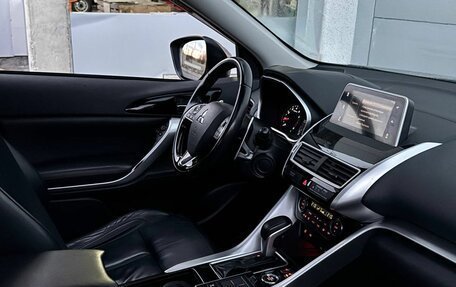 Mitsubishi Eclipse Cross, 2018 год, 2 099 999 рублей, 19 фотография