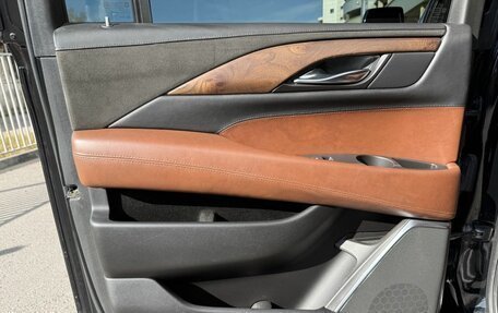 Cadillac Escalade IV, 2016 год, 4 049 999 рублей, 11 фотография