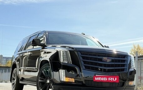 Cadillac Escalade IV, 2016 год, 4 049 999 рублей, 2 фотография