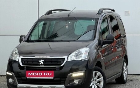 Peugeot Partner II рестайлинг 2, 2015 год, 939 999 рублей, 1 фотография